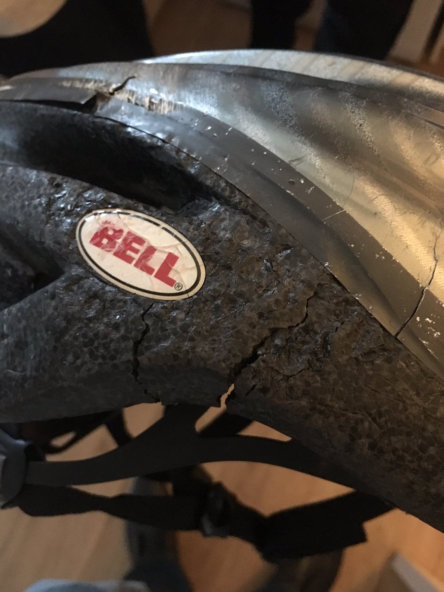 embarrassed45's tweet photo. Thank you @BellHelmetsUK  #NearNaked #LiveSaved https://t.co/3rCKBn35Hx https://t.co/dvTcfwh0dL