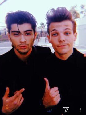 kainattahir1999's tweet photo. @1DVotingTeamUSA #TeenChoice #ChoiceFandom #Directioners @onedirection #8yearsofonedirection #8YearsfOneDirection #WMYBTO1B #OneDirectionBestFans #infinity #InfinityMusicVideo #TillTheEndWithOneDirection #ZOUIS https://t.co/Hu98Vi4nQC