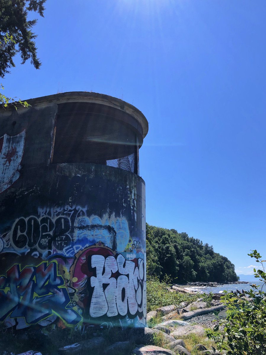 Chadiator's tweet image. Finding some pieces of local history at Tower Beach in Vancouver @bchydro #mycleangetaway #WW2relics