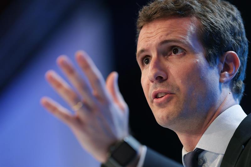 ÚLTIMA HORA | La URJC no encuentra los trabajos con los que Casado aprobó cuatro asignaturas del máster 
publico.es/politica/maste…
