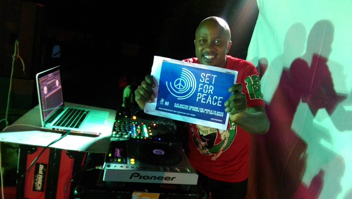 PeaceOneDay's tweet photo. #SetForPeace saw DJs from around the world come together for #PeaceDay 21 September. How can you use your talents for #peace? Get involved at https://t.co/DfpVqo7E4w #goal17 https://t.co/dgd78lNGW3