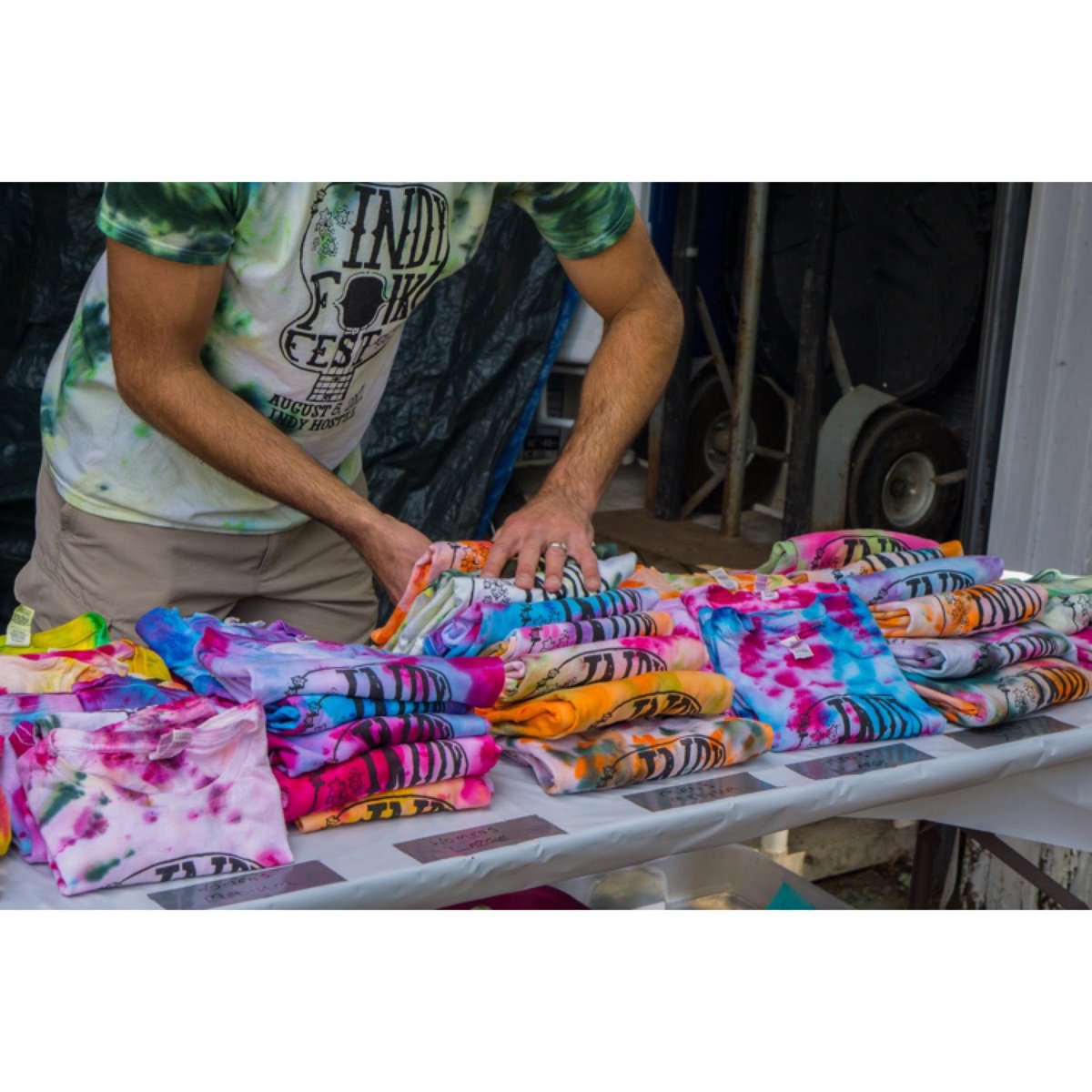 Don't forget to come out to The Indy Hostel for the folk festival tie dying event tonight! Its from 5-8 p.m. T-shirts and dye will be provided along with beer &amp; pizza! 
You won't go hungry or thirsty and you're guaranteed a great time!!