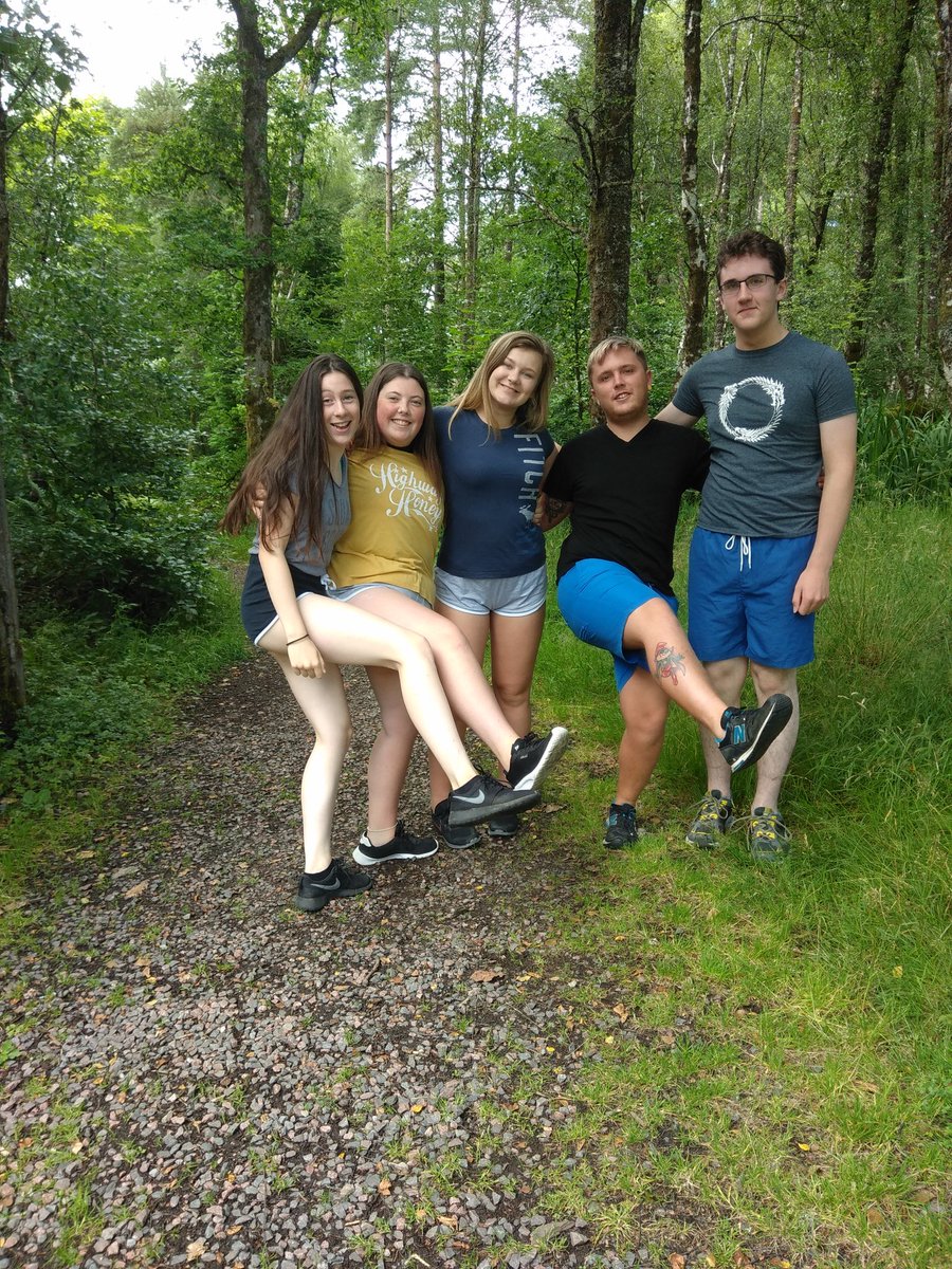 GYT_Heather's tweet image. PB team meeting @LochEilCentre #FirstDipOfToday #ReallyCold @z1youthbar @GYT_Lucy @phoebe_GCSH @GYT_Erin