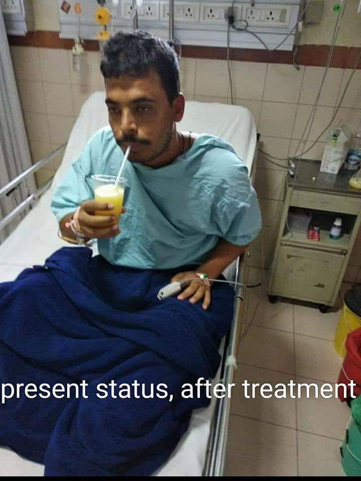 crpfindia's tweet photo. There is life after death just dare to defeat death.

When choppers yielded to extreme weather Deputy Commandant #BKMishra travelled through tracks laden with landmines &amp; saved his teammate confronting certain death due to dual bite by venomous Krait.

He Dared and Defeated Death https://t.co/wiCnN0mCd3