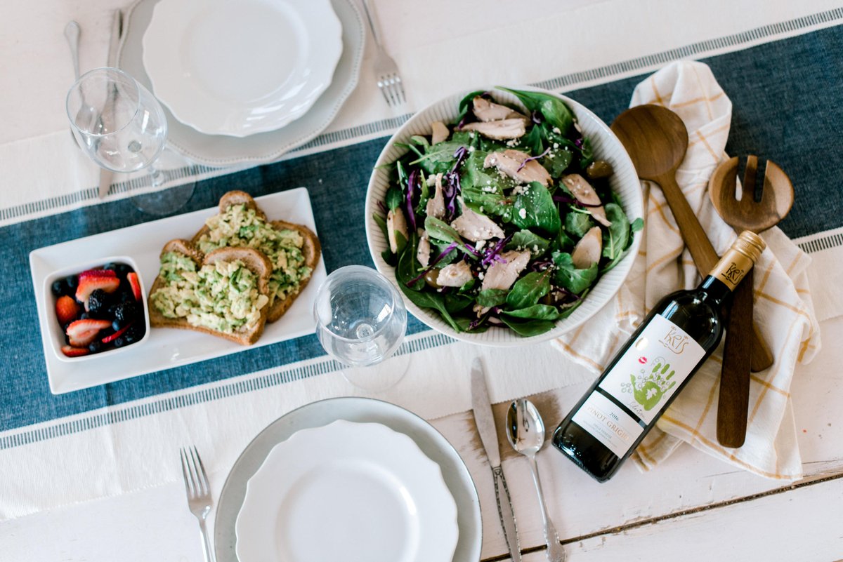 kriswines's tweet photo. There are 13 minerals that are essential for human life, and all of them can be found in wine. Coincidence? I think not. Invite KRIS to dinner this evening! #KRISWine https://t.co/KXqOfY2zZT