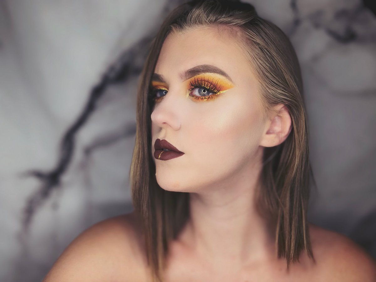 slayywithkay's tweet photo. @JeffreeStar thirsty palette ❤️ ya girl is obsessed. https://t.co/gfeeHRKhOc