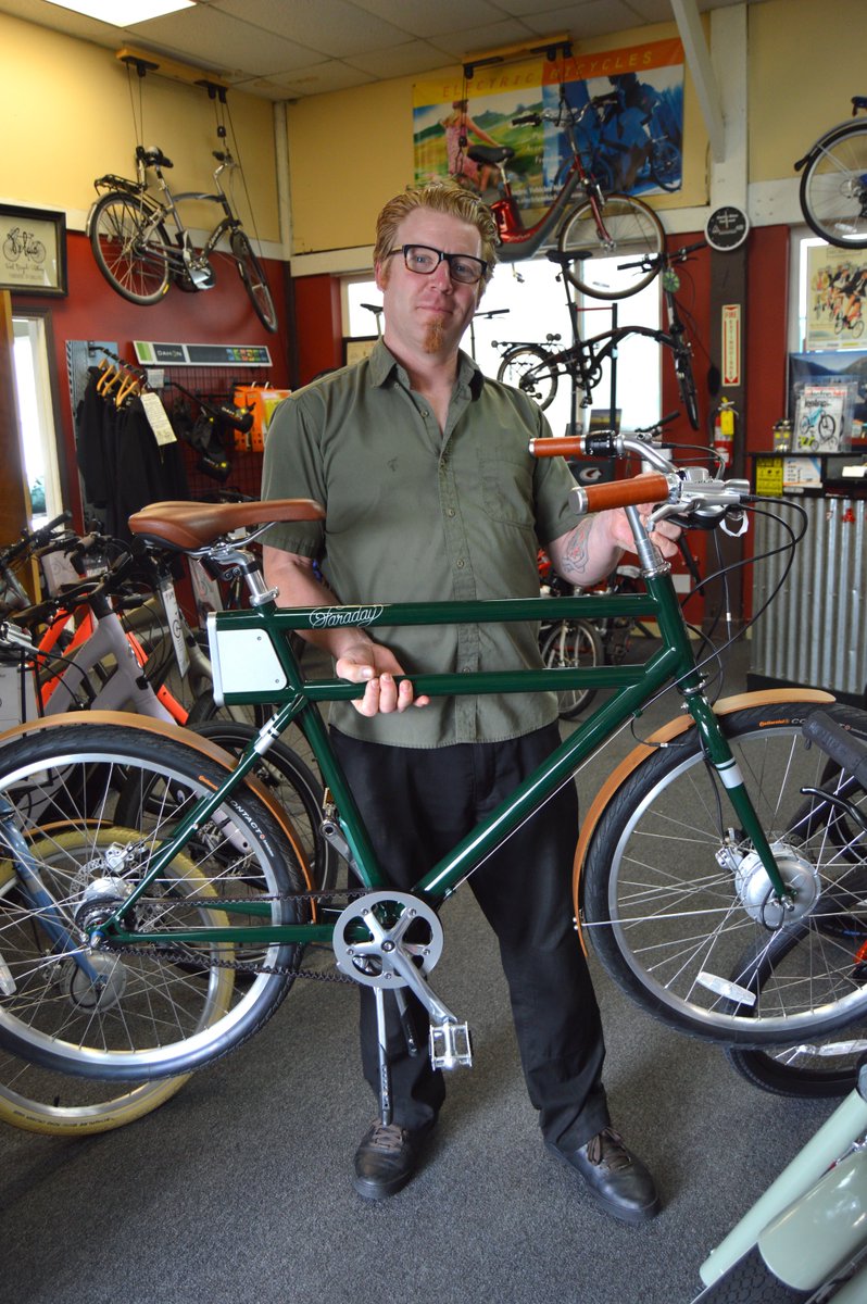 Electric Bikes NW (@electricbikesnw) on Twitter photo Don’t let its good looks fool you - the <a href="/FaradayBikes/">FaradayBikes</a> #Porteur is a workhorse! A variety of accessories are available for hauling everything from groceries to kids. #ebikes #faradaybikes Don’t let its good looks fool you - the <a href="/FaradayBikes/">FaradayBikes</a> #Porteur is a workhorse! A variety of accessories are available for hauling everything from groceries to kids. #ebikes #faradaybikes