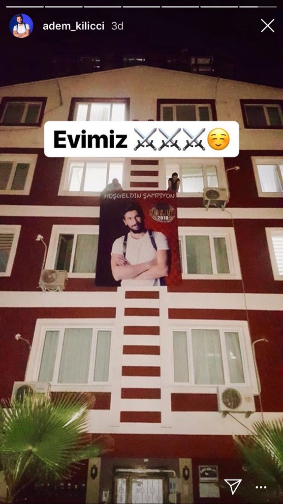 Adem biraz abartmıyor musun