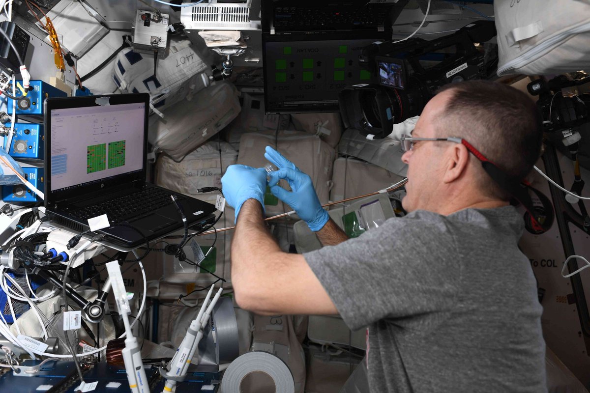 astro_ricky's tweet photo. Awesome week of science on @Space_Station last week. My personal highlight was isolating, amplifying, then decoding bacterial DNA. Lots of potential uses in space &amp; remote communities on Earth. https://t.co/sjW7gb1DPd