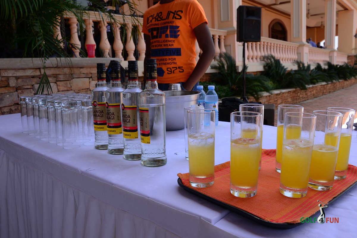 Golf4FunSA's tweet photo. Special thanks goes out to @UgandaWaragi for sponsoring our #g4fpearlofafrica closing ceremony.

All our guests left with a complimentary bottle of Uganda Waragi Pineapple flavour to take home. #Golf4Fun https://t.co/AVudqYlCAr