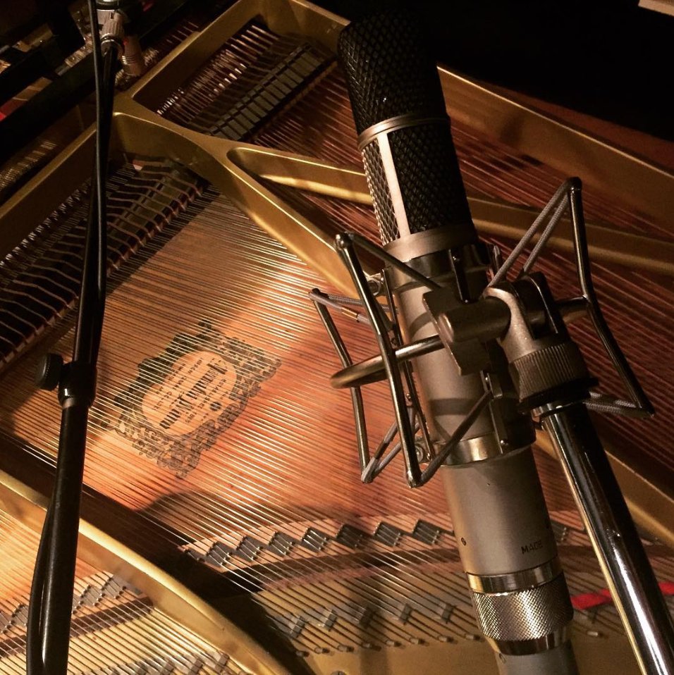 AKGaudio's tweet photo. “The key to smooth piano tones seems to be an old Austrian mic.” Looks like studio sessions for #Michelles are off to a great start with this vintage #AKG #C24. Thanks for sharing with us! What’s your go-to AKG mic? https://t.co/R0PrZ5SsQ7