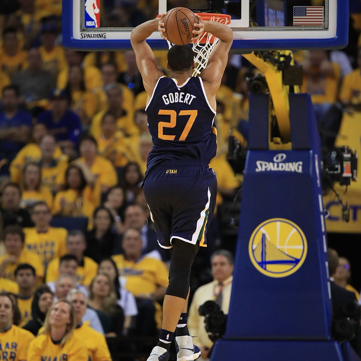utahjazz's tweet image. #NBADunkWeek #DunkLife