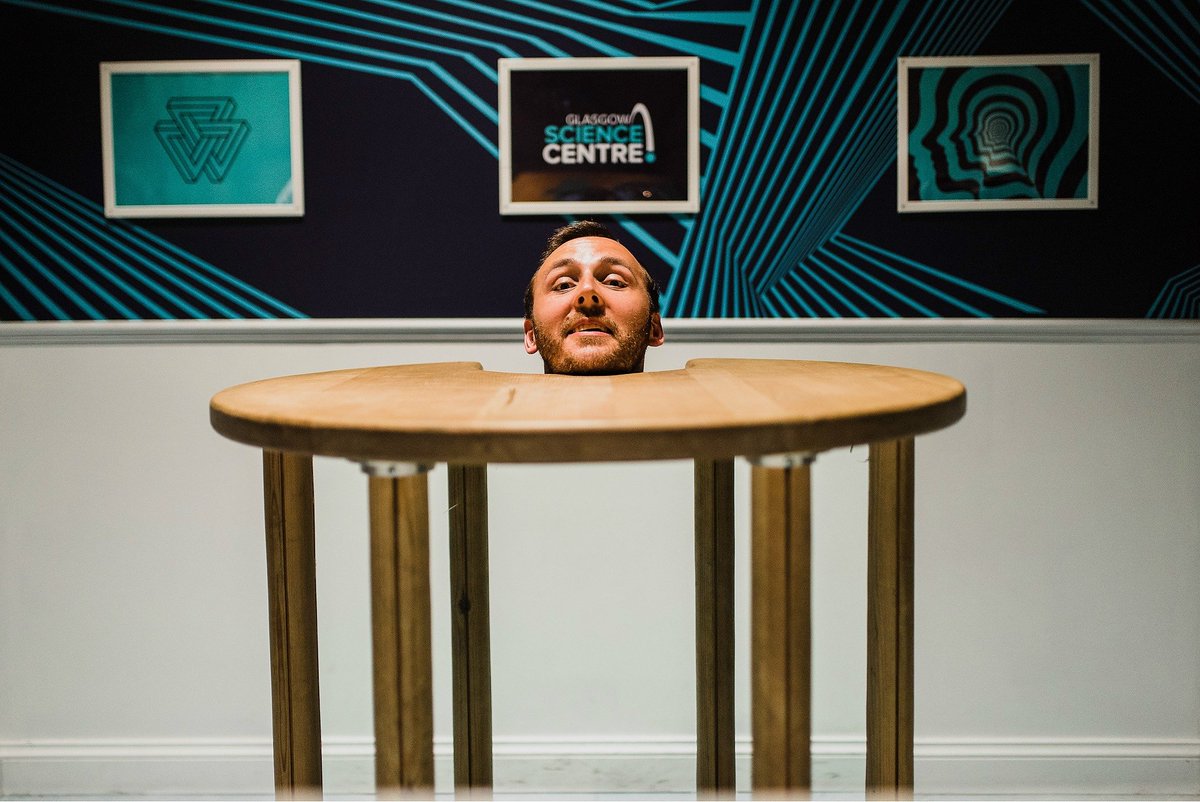 gsc1's tweet photo. π£ πββοΈ #ScienceLates #Move Friday 3 Aug 6-10.30pm!
π¬ππ©βπ¬ πΊπ» Shows, interactive exhibits, workshops challenges & experts galore
πΊππΈFully stocked bar & tasty food straight from our kitchen
π« Β£15pp/Β£10 student/Β£12 groups (10+) Ages18+
#GSCLates https://t.co/FhBwzR3kad https://t.co/cSekLAuExy