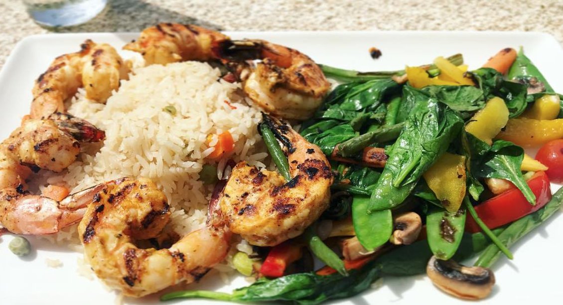VerandahatVR's tweet photo. Get your happy hour on at Gloria's Latin Cuisine! 💃😍🥘 (photo: https://t.co/I2Gd38NmVA) https://t.co/LltVZ9XjOT