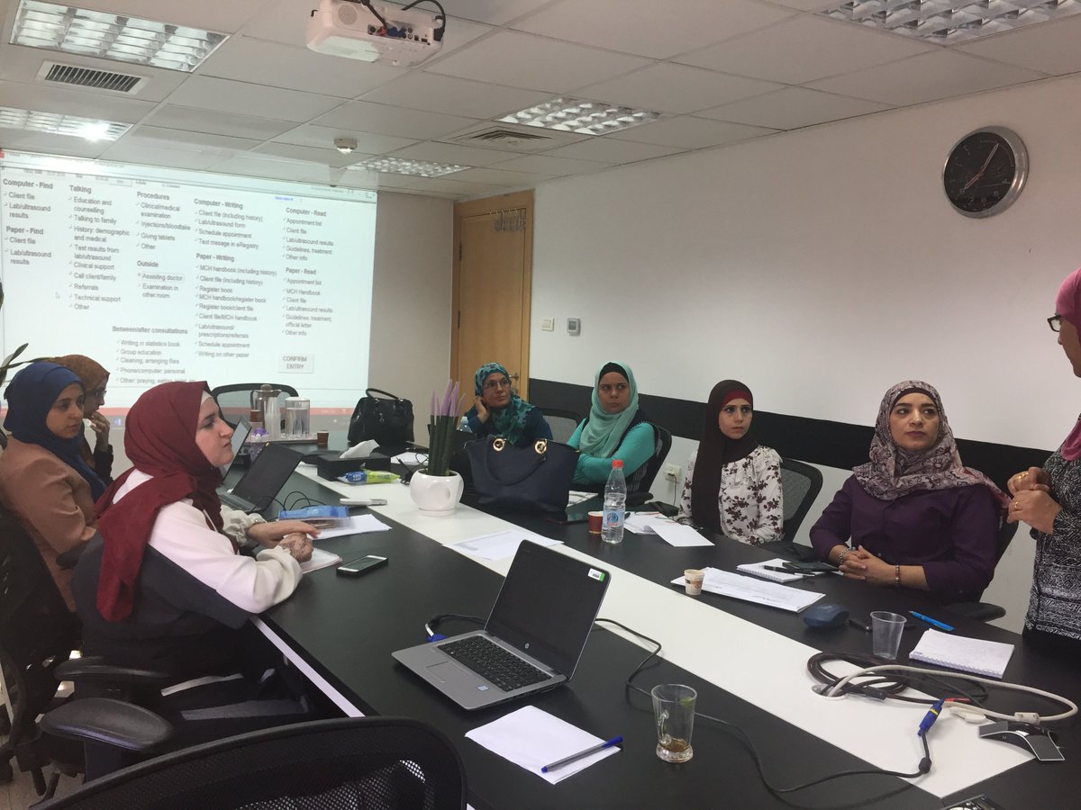 eRegistries's tweet photo. Busy week @PNIPH! @mahimavenk training data collectors for #eRegTime - a time-motion study to evaluate efficiency of #eRegistries https://t.co/qPevjXbLss