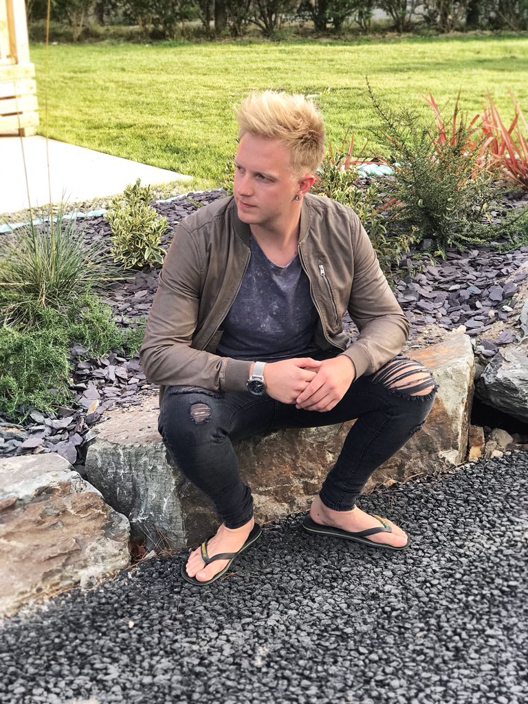 Probably looking at someone’s bum knowing me 🍑😎...... 

#Blonde #holiday #jamesplimmer