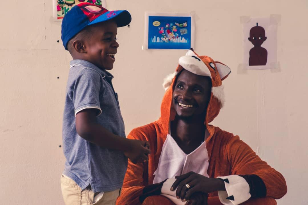 Un moment de complicité ! 
Les contes de Petit Tonton