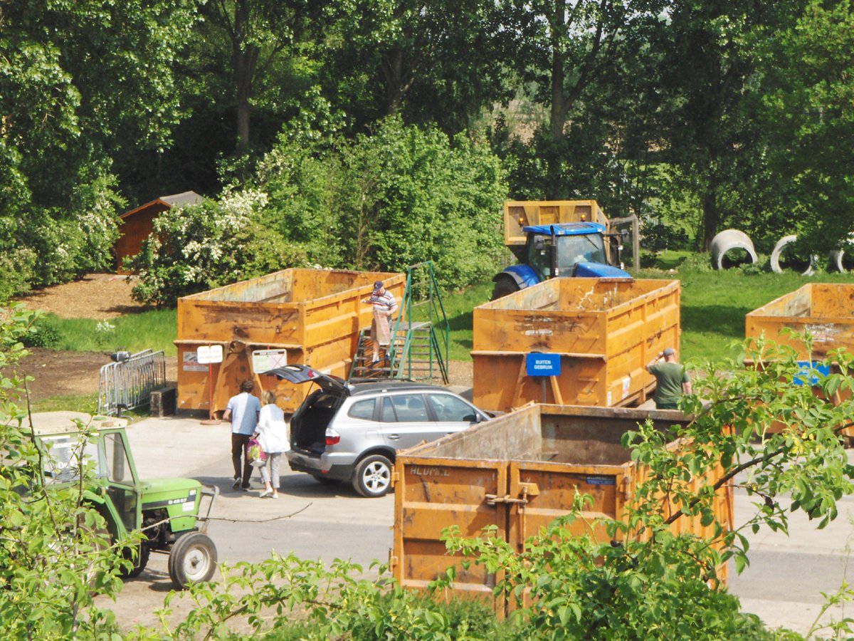 Vandaag (dinsdag 7/8) zal het recyclagepark van #DePinte uitzonderlijk sluiten om 14 uur naar aanleiding van de hitte.