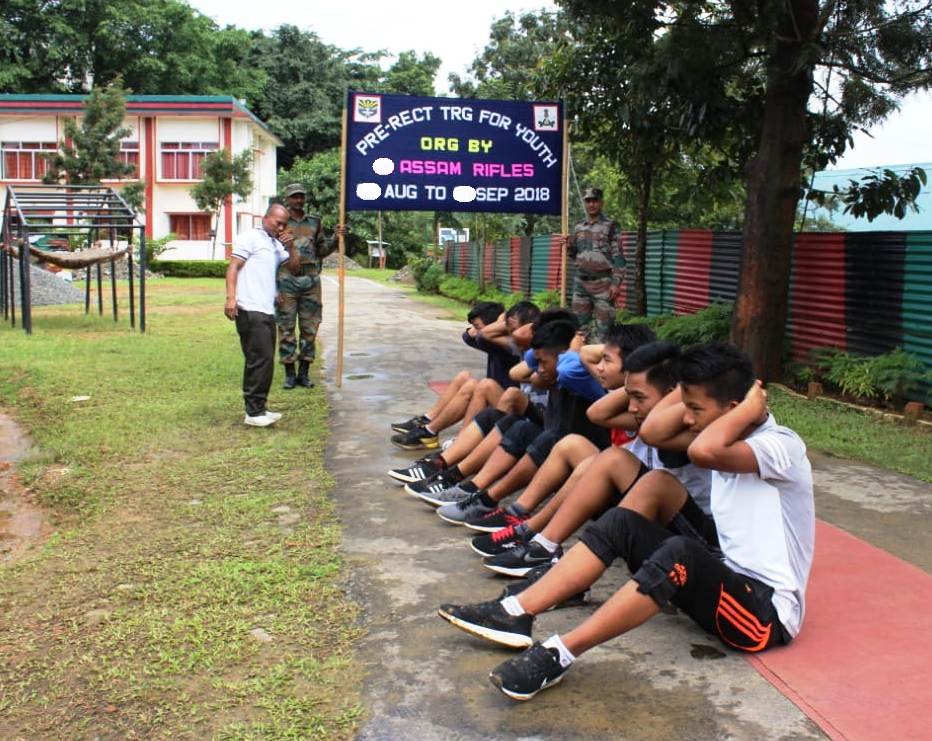 official_dgar's tweet photo. Serchhip Bn #AssamRifles has commenced Pre- recruitment trg under #StudentOutreachProgramme to facilitate young aspirants to join #ArmedForces in Serchhip &Champhai dist,#Mizoram. The young aspirants were being acquainted with procedure to join the Armed forces.
@easterncomd https://t.co/OGobZOW6Sw