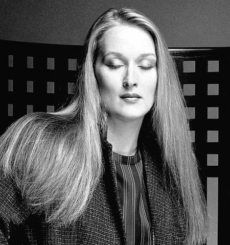 On Twitter Young Meryl Streep