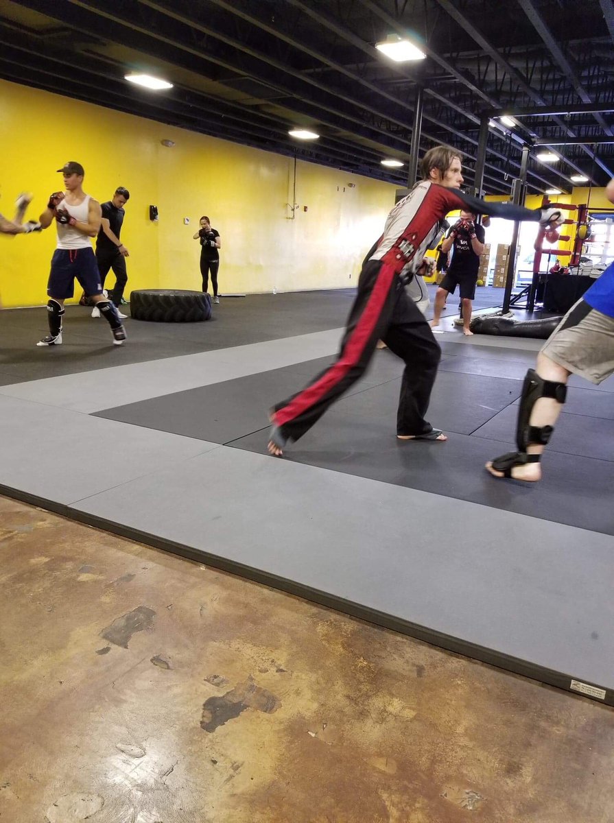 THE_PHOENIX_04's tweet photo. #TEAMPHOENIX is coming in very strong! Thank you so much to #BOXINGINC for all of the help. Aug11th @TCCTucson we will show and it will be a fight to watch!!! @KFMA @danawhite @cartwrightcameo @MMAfightRadio @MMAStalk @RUF12537219 @SusanCingari @robertjwarner1 @freddy_stratton https://t.co/DXeFiX3viV