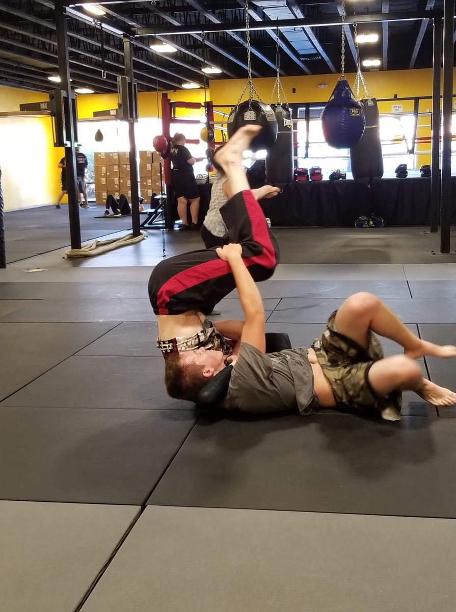 THE_PHOENIX_04's tweet photo. #TEAMPHOENIX is coming in very strong! Thank you so much to #BOXINGINC for all of the help. Aug11th @TCCTucson we will show and it will be a fight to watch!!! @KFMA @danawhite @cartwrightcameo @MMAfightRadio @MMAStalk @RUF12537219 @SusanCingari @robertjwarner1 @freddy_stratton https://t.co/DXeFiX3viV