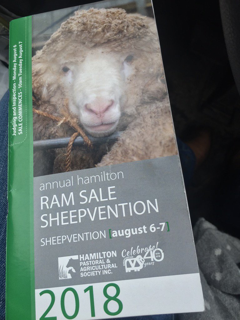 cmillerSJ's tweet photo. Record average of $3674 for #sheepvention 261/290 to $20,000 top for SA ram from Moorundie, Keith @stockjournal https://t.co/iuQT3GcC1M