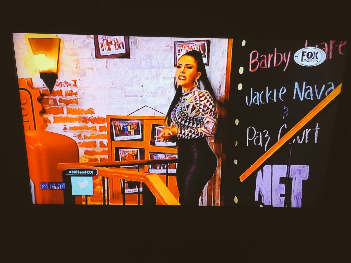 Krloz7F's tweet image. Es martes de ver como siempre a mi hermosisima @Djrossana en #NETxFOX #lamejor #lamasguapa
Saludos Ross... 😘😍🙃