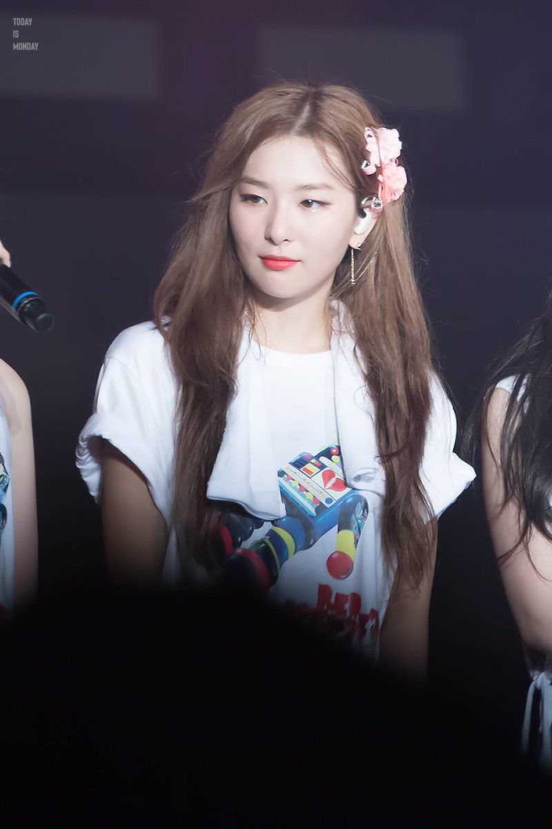 todayisMONDAY_'s tweet photo. 180805 #레드벨벳 #슬기 #RedVelvet #SEULGI

https://t.co/3Y4Tuvf8UI
https://t.co/0aduVN46tz
https://t.co/iRUYwhERQC https://t.co/T76F9Rb7BU