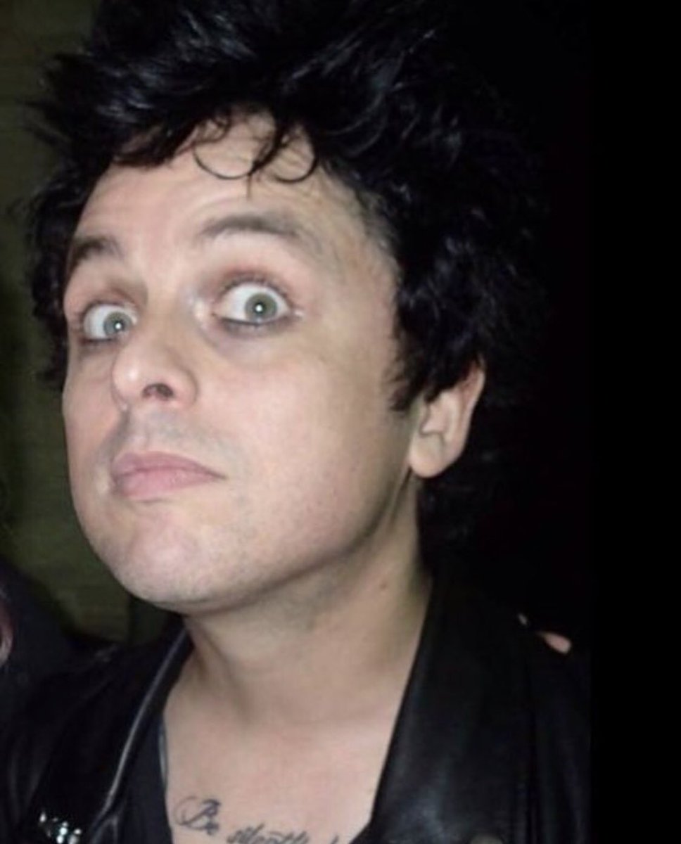 billie joe ⭑ tweet media