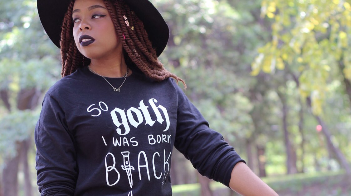 Elle jouit avec un black