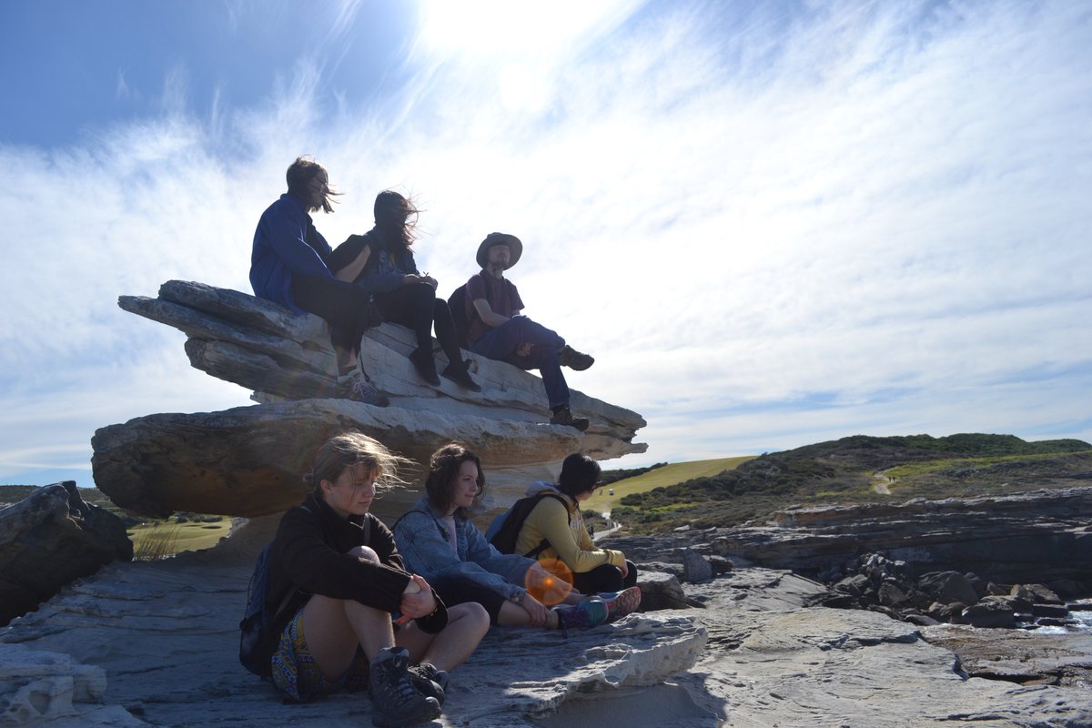 Fossil Free friends taking a break from organising to enjoy a bush walk down in La Perouse! We'll be having more weekly social events like this so keep an eye out 👁️ Spending some time in nature and with friends is essential to maintaining your mental health #FossilFree #Divest