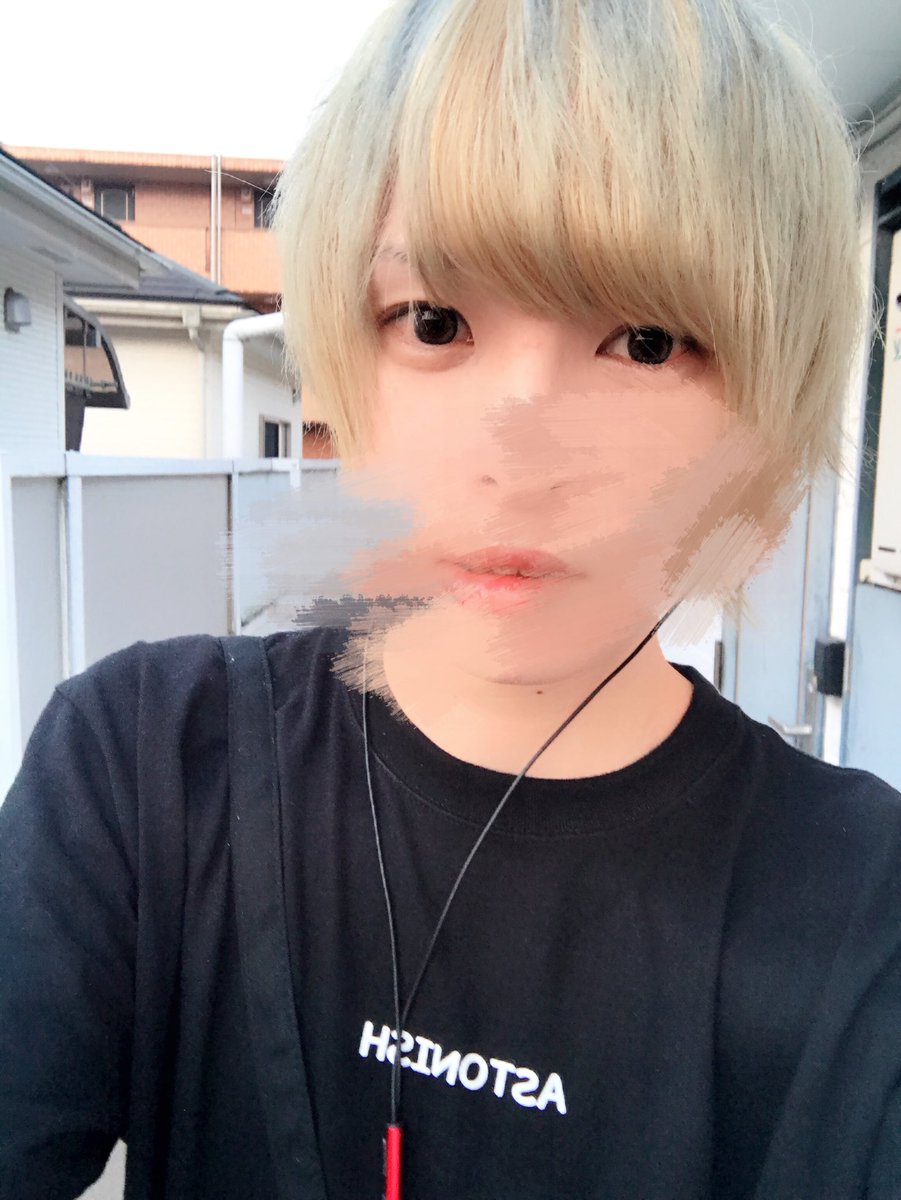 mazimitsuki's tweet photo. イキリすぎましたごめんなさい🙇少ししたらすぐ暗くしますから🙇何でもします🙇 https://t.co/RO83qdpvbD