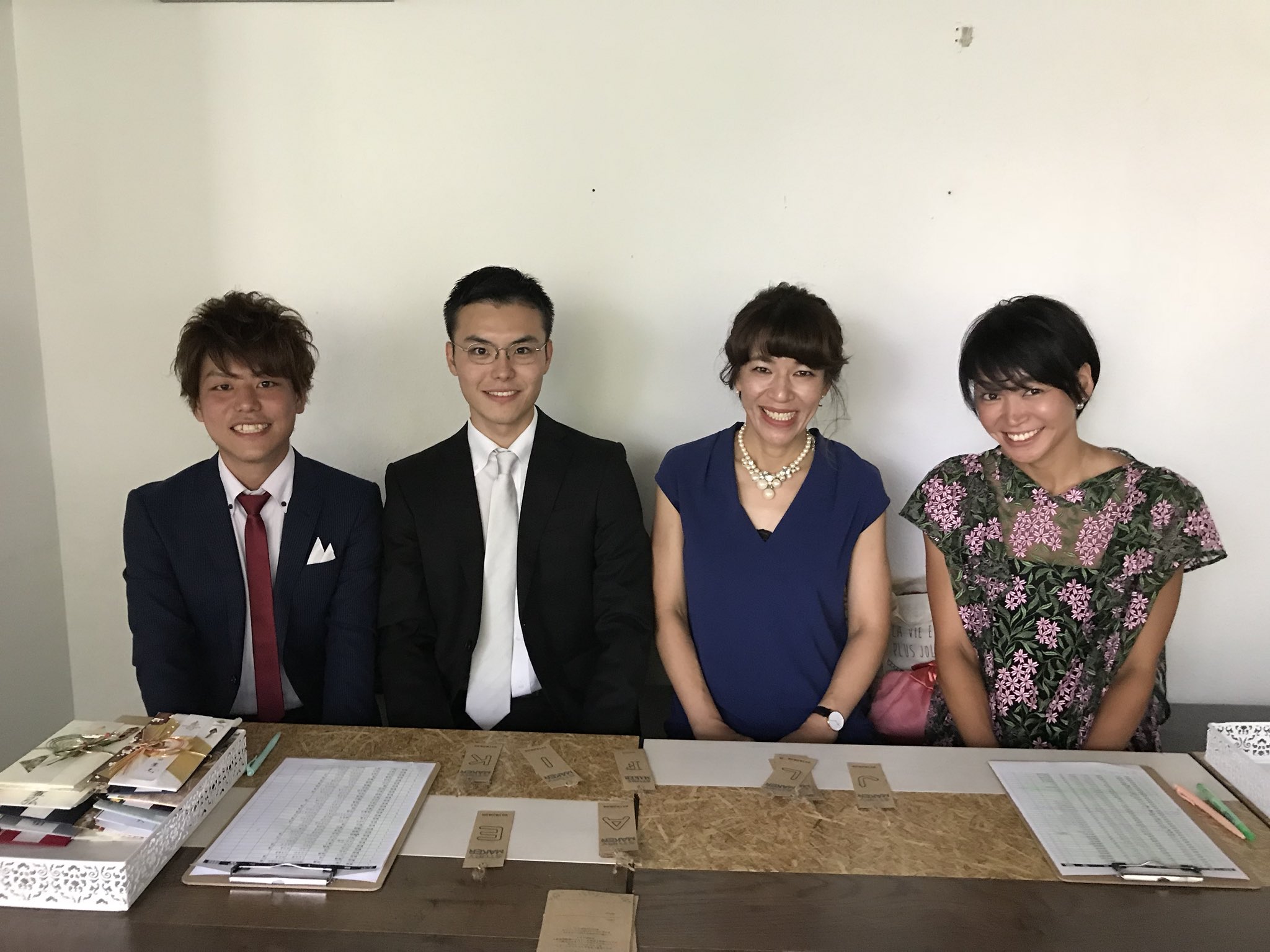 小沢彩香 フレスコボール Twitter પર 友達結婚式受付 やっぱり黒いや 結婚式 受付 日焼け T Co 8fa6txsp32 Twitter