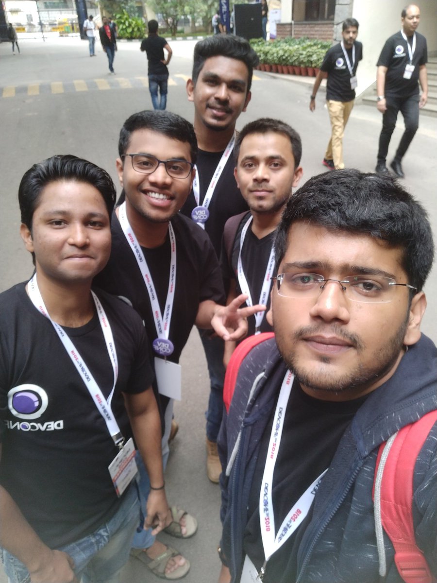 Viditkanungo1's tweet image. #definefuture #defineFUTURE #devconf2018 #redhat #fedora @devconf_in @ThomasCDaniel @daniel_monish