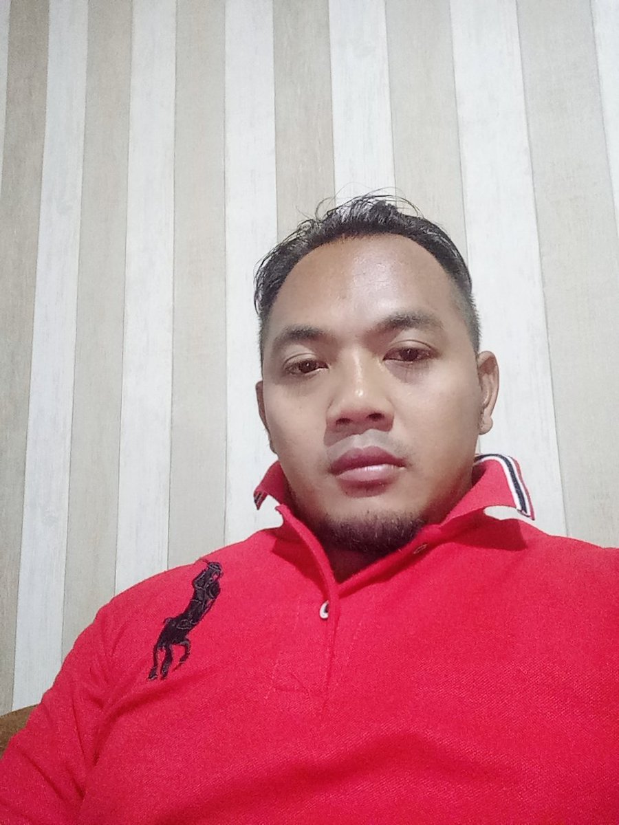 manthukbroow's tweet photo. Efex kurang tdr https://t.co/TiVwOstres