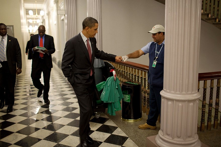 melissablake's tweet image. Just so we don't forget what a REAL president looks like... #ObamaDay 🙏🏻🙏🏻🙏🏻