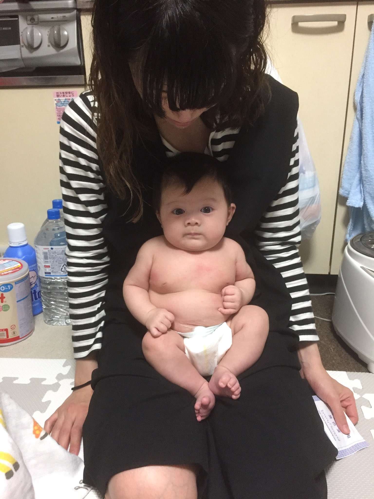 マリアのサラマンダーゆみみ デカくなってインドのタバコ吸う赤ちゃんに似てきた T Co Nowb8n9gzr Twitter