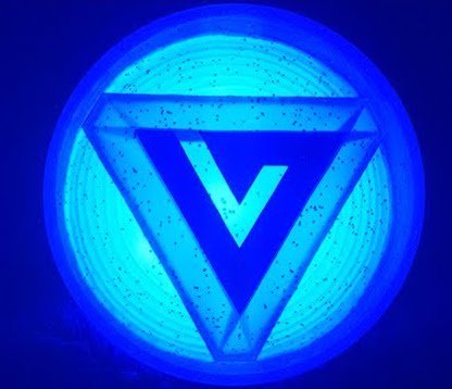 moo_npower's tweet photo. #HereForPentagon Las carats  quieren cambiar su bomb a un azul oscuro para demostrar apoyo a pentagon en kcon LA,VOY A LLORAR, ENSERIO GRACIAS CARATS SON TAN LINDXS  POR QUERER HACER ESTE DETALLE @CUBE_PTG https://t.co/894X6V0oLz