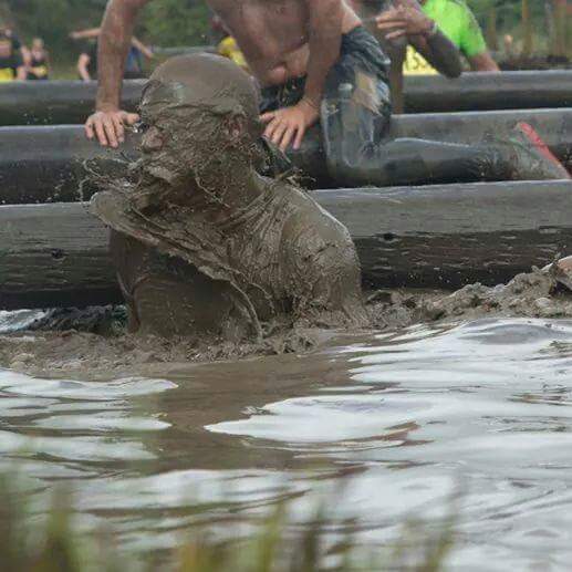 sarogers's tweet image. Off to the lakes for @TotalWarriorUK to have a good crack at the 10 mile course 

#letsdothis #movemore #lovethemud #goodforexfoliating