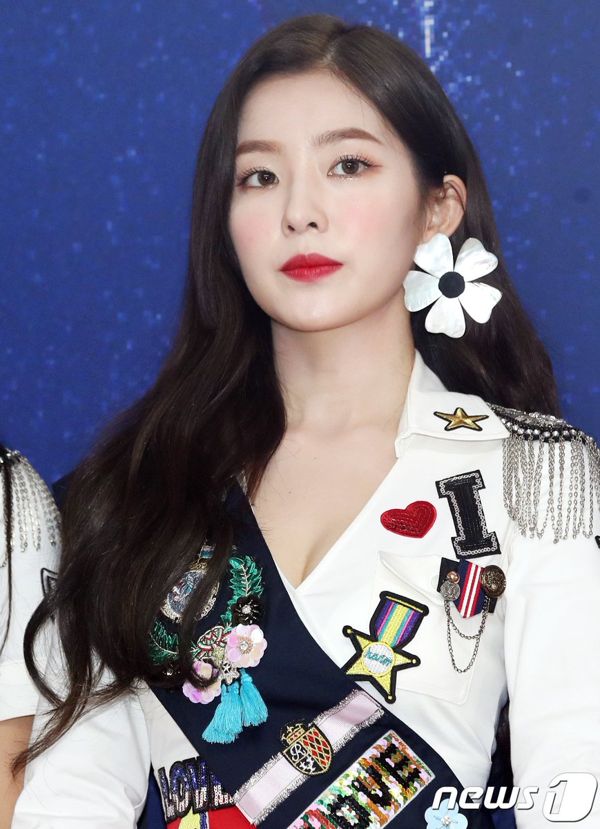 miwmiwluv's tweet photo. 180805 Red Velvet 2nd Concert Red Mare Presscon #레드벨벳 #아이린
6 https://t.co/oWcDPP77io