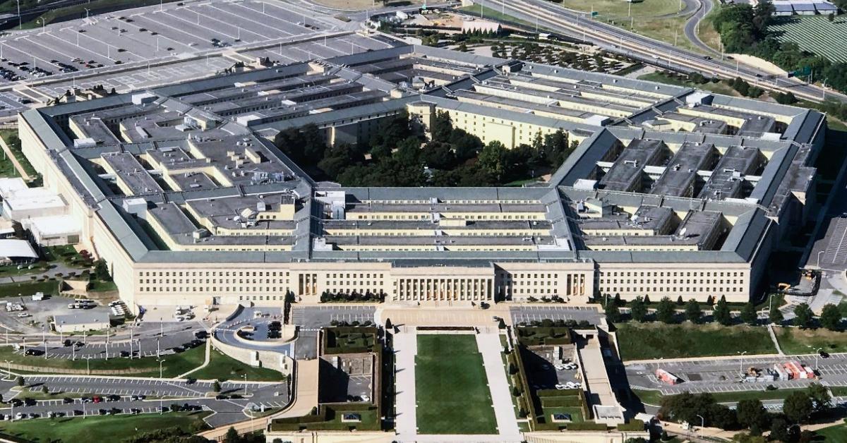rusnodinfo's tweet photo. Минобороны США отчитается перед Конгрессом по формированию Космического командования https://t.co/Sq32SuvrjQ https://t.co/gj8f7AHSM6
