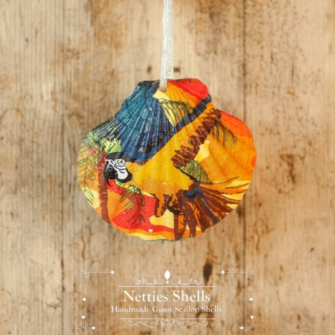 Nettiesshells's tweet photo. Bright blue makaw with a sunset background
#totallytropical #gardendecor #nettiesshells https://t.co/mDV3fufyWm