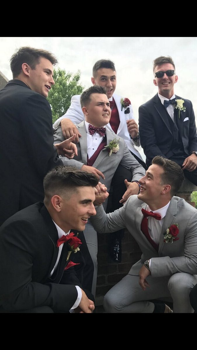 anthonydoylee's tweet photo. Happy birthday brotha @Rorich__2 https://t.co/xQj8eqGZQs