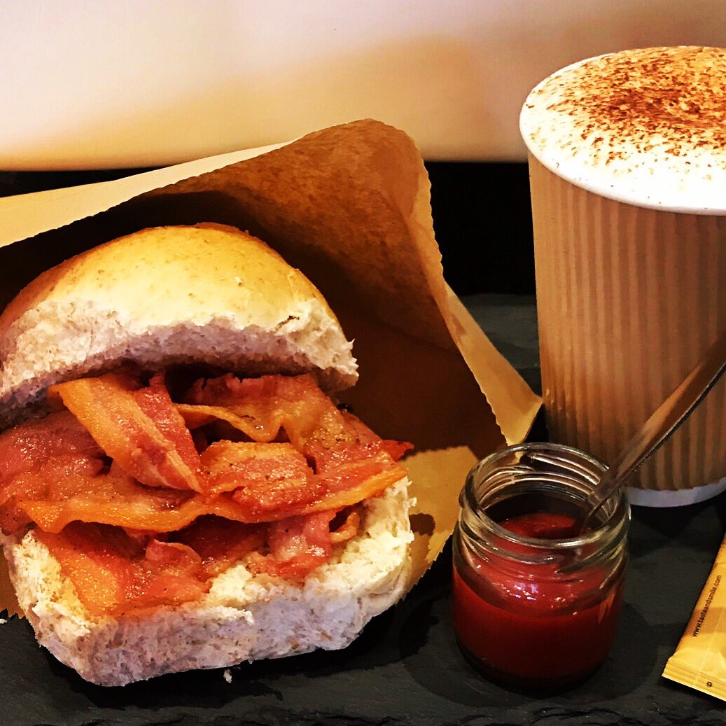 CastorCoffee's tweet photo. Heavy night? In need of a pick me up? Head to The Coffee House open at 10.00 #baconroll #sausagebap #bestcoffee #villagelife #castorandailsworth #eatintakeout #breakfastinthesun #summerbreakfast https://t.co/xdTBwoYt2t