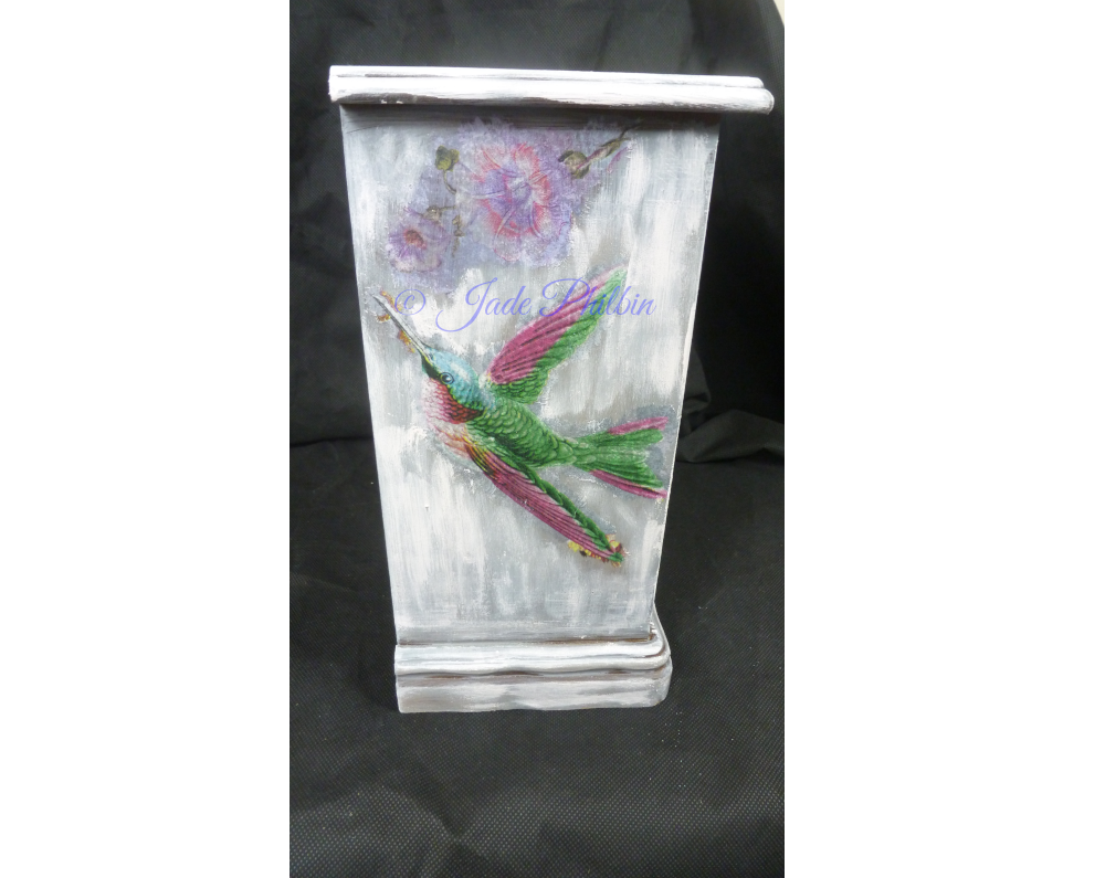 Jade_Philbin's tweet photo. My #hummingbird #jewellery #vintage  #handmadejewelry  #handmade  #handmadebyme Jewellery cabinet. Decoupaged  #homedecor made to order or buy this one. #UKGiftHour #ukgifthour #craftshout  #crafthour  #handmadehour  #UKSmallBiz #womeninbiz  #etsyshop  #etsy https://t.co/LWu9xnYbXE