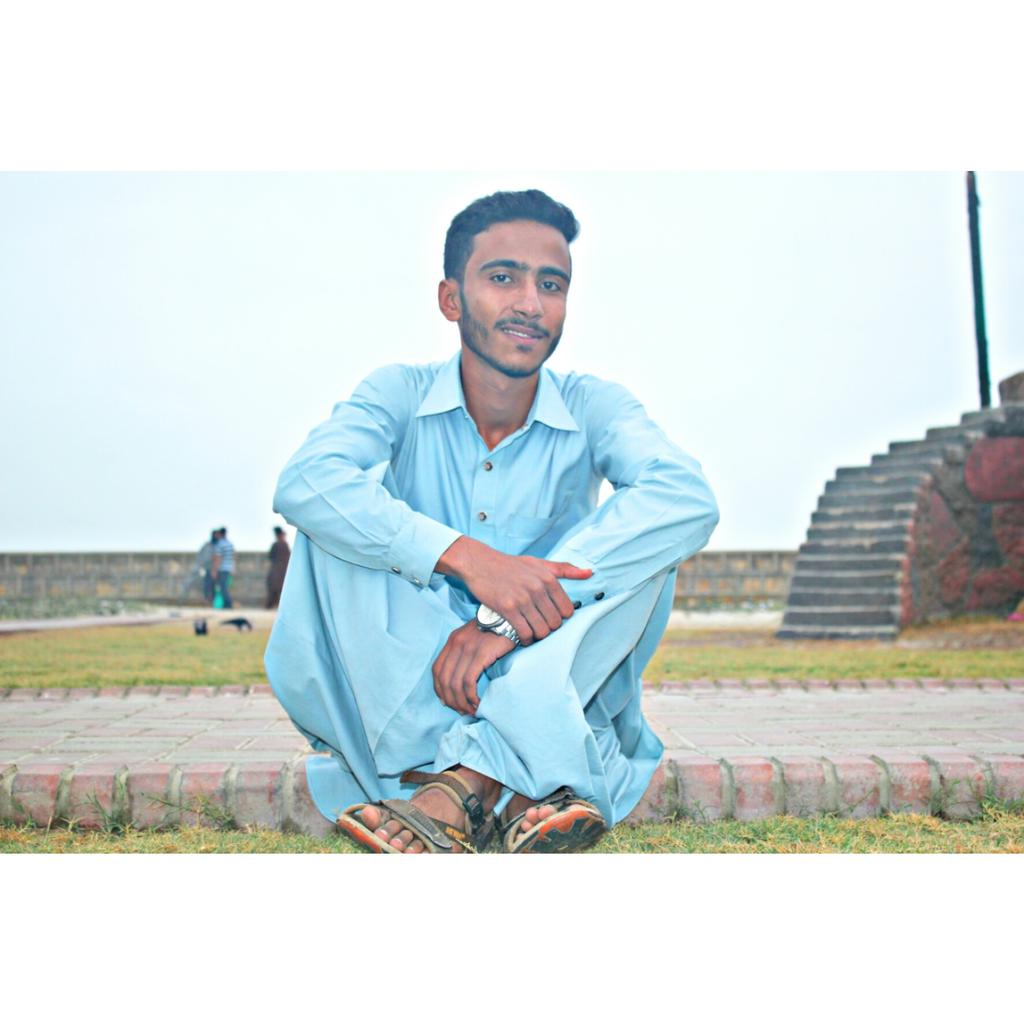 _M_Ghulam's tweet photo. Before you #judge Me. Make sure you are #perpect. https://t.co/amwhpRFBWx