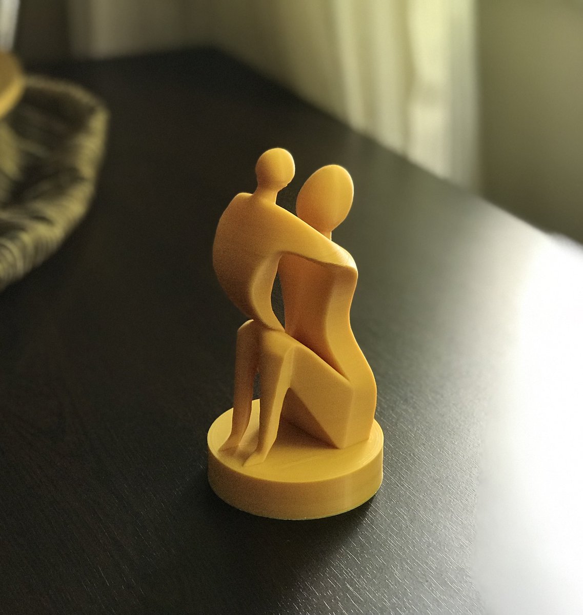 justamaze's tweet image. Very nice statue from @MakePrintable Printed with @esun3dfilament gold PLA+ filament at 190C end, 55C bed 40mm/sec speed.. So satisfied result in need #mother #3dprintmodels #3Dprinted #statue