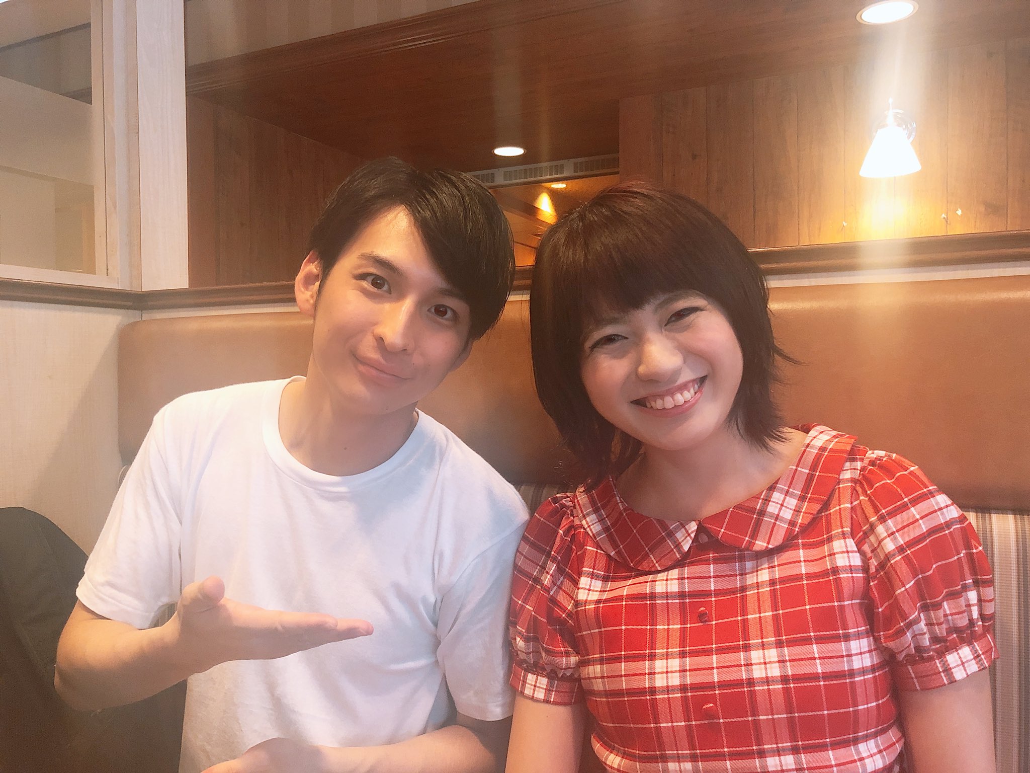 知念奈々 髪を染めた後は 月の扉 の顔合わせということでタカちゃんこと 長瀬貴博 くんと会ってきたよ 明日は初のリハもあるし どんどん動き始めてるー W みんなたくさん予約ありがとう 知念奈々 髪を染めた後は 月の扉 の顔合わせということでタカちゃんこと 長瀬貴博 くんと会ってきたよ 明日は初のリハもあるし どんどん動き始めてるー W みんなたくさん予約ありがとう