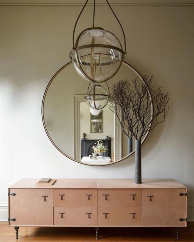 #love the proportions in this image. Oversized mirror and low unit with light echoing the shape of the mirror. Beautifully simple. #found on Pinterest. tradionalhome #interiordesign #interiorstyling #simpley_perfection #❤️ ift.tt/2vC3pLe